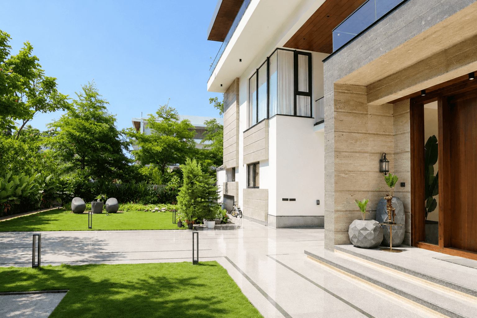 The residence in daylight